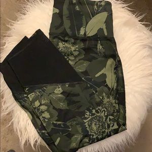 Old Navy workout leggings